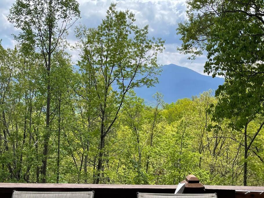 Mountain Escape Chalet-paradise! Ferienhaus